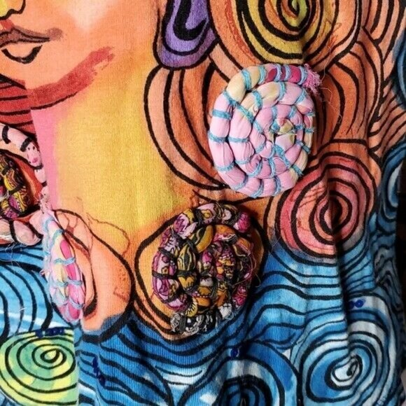 LIFE Style Blue Pullover Crew Neck Short Sleeve Wearable Art T-Shirt Size Small - Picture 4 of 10